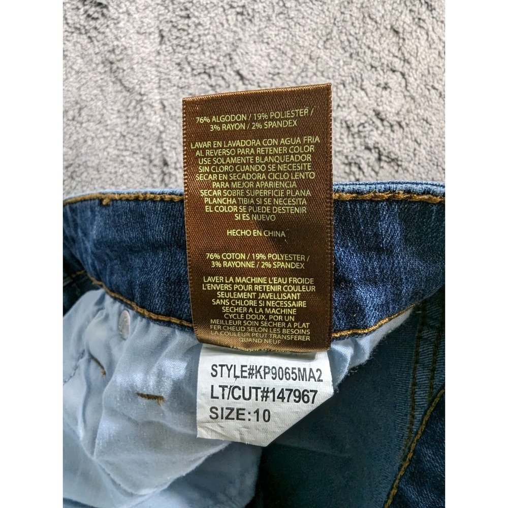 Kut from the Kloth Straight Leg Jeans - Medium Blue Wash - Picture 6 of 14